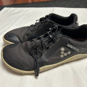 Vivo Black 40 European/8.5 US Women's Trail Shoe